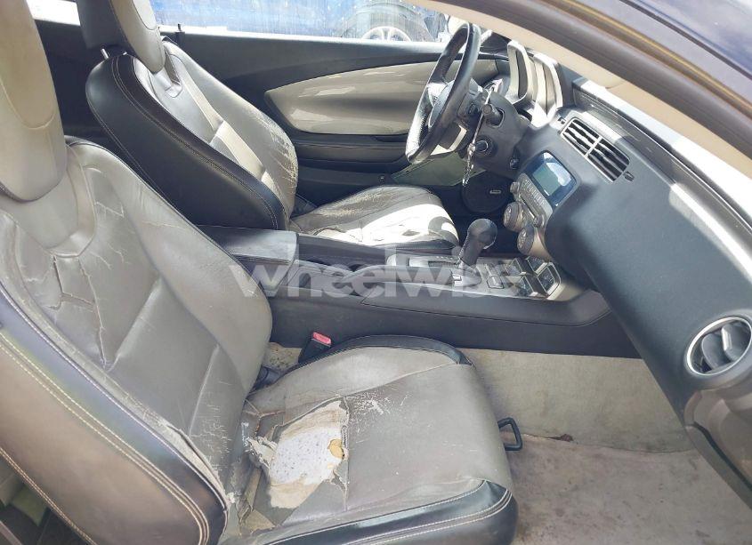 Photo 5 of 2011 Chevrolet Camaro 2LT (VIN 2G1FC1ED0B9133555)