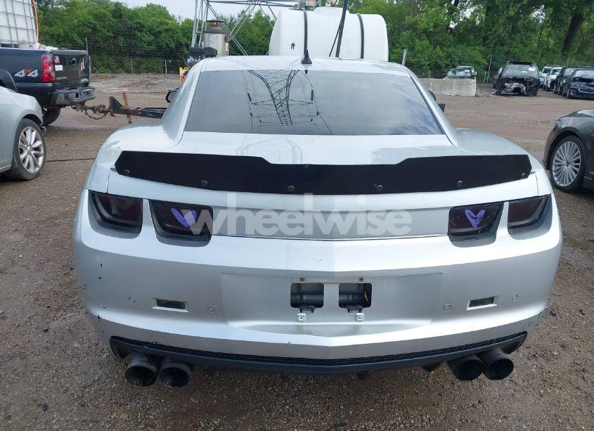 Photo 17 of 2011 Chevrolet Camaro 2LT (VIN 2G1FC1ED1B9112942)