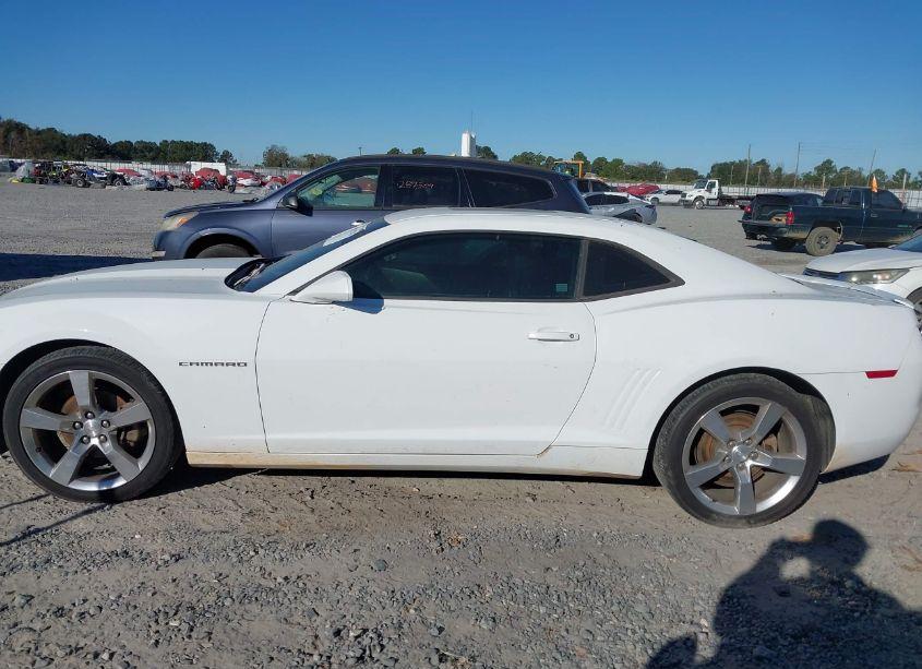 Photo 14 of 2011 Chevrolet Camaro 2LT (VIN 2G1FC1ED1B9152941)
