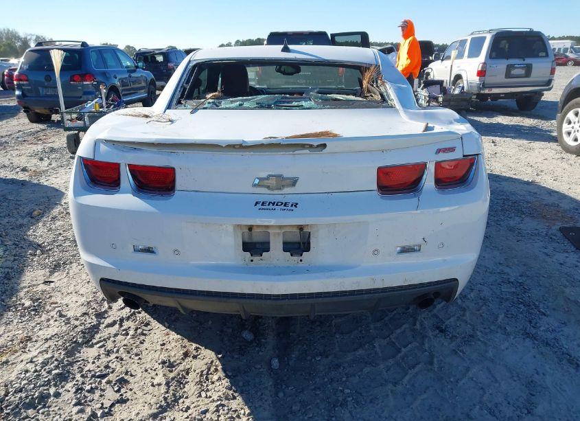 Photo 16 of 2011 Chevrolet Camaro 2LT (VIN 2G1FC1ED1B9152941)