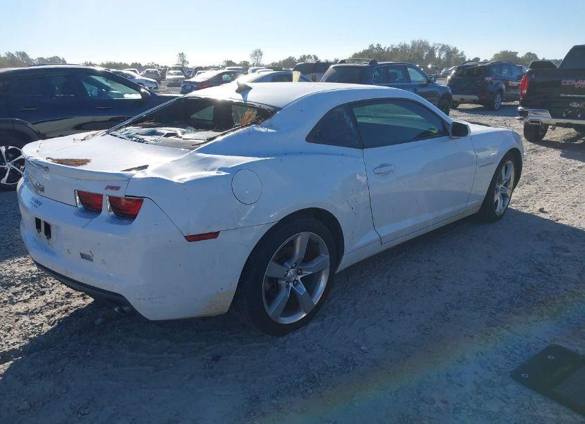 Photo 4 of 2011 Chevrolet Camaro 2LT (VIN 2G1FC1ED1B9152941)