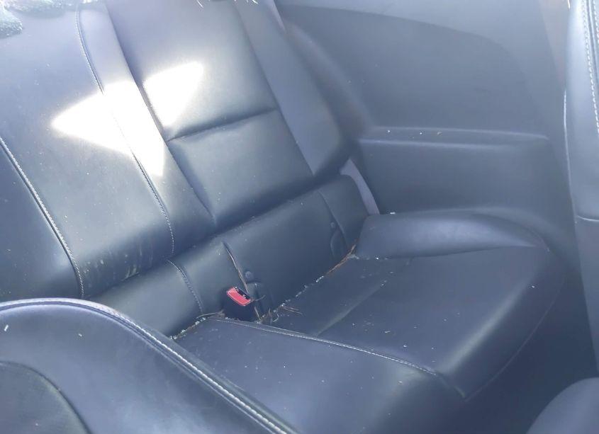 Photo 8 of 2011 Chevrolet Camaro 2LT (VIN 2G1FC1ED1B9152941)