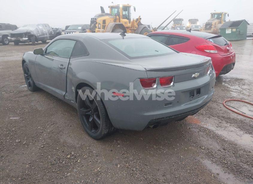 Photo 3 of 2011 Chevrolet Camaro 2LT (VIN 2G1FC1ED3B9122114)