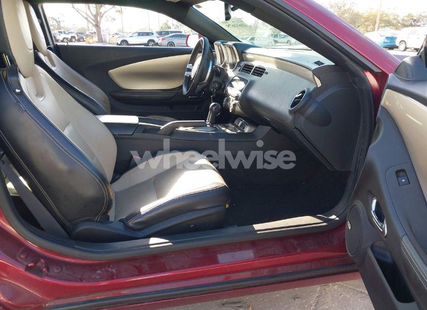 Photo 5 of 2011 Chevrolet Camaro 2LT (VIN 2G1FC1ED3B9138863)