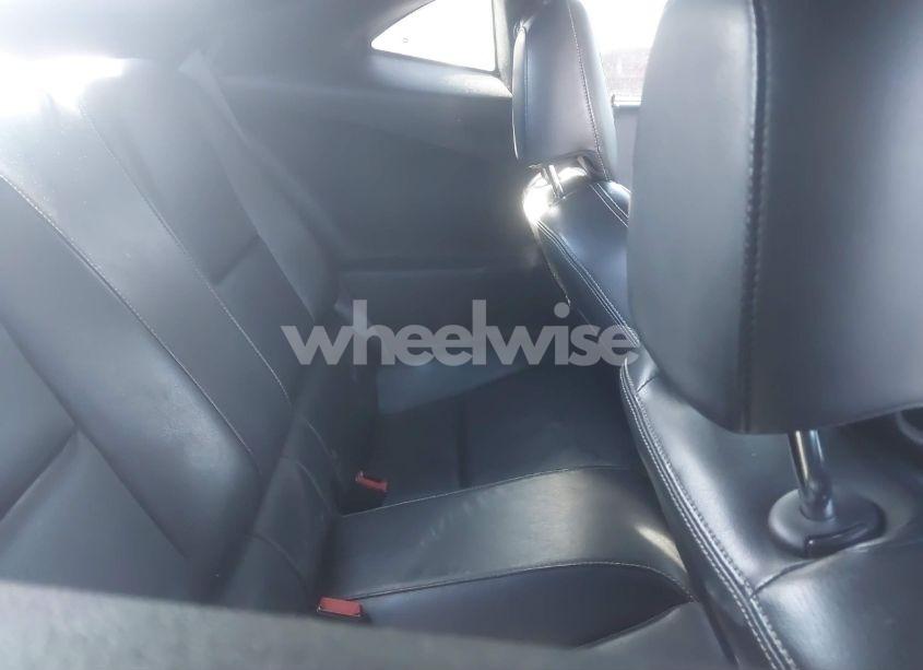 Photo 8 of 2011 Chevrolet Camaro 2LT (VIN 2G1FC1ED3B9163133)