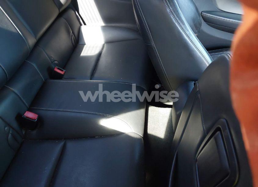 Photo 8 of 2011 Chevrolet Camaro 2LT (VIN 2G1FC1ED3B9165948)