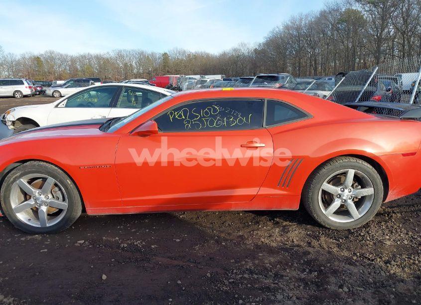 Photo 13 of 2011 Chevrolet Camaro 2LT (VIN 2G1FC1ED3B9184628)