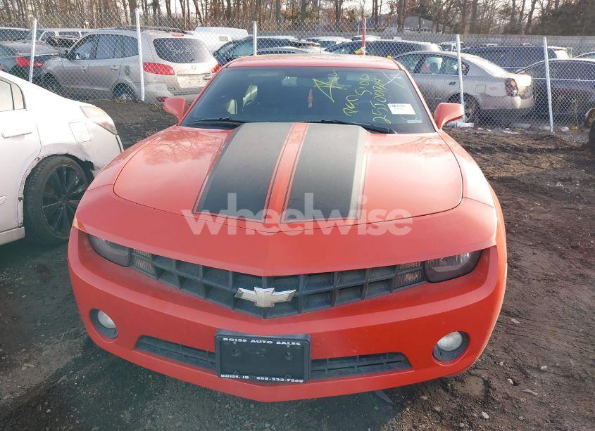 Photo 6 of 2011 Chevrolet Camaro 2LT (VIN 2G1FC1ED3B9184628)