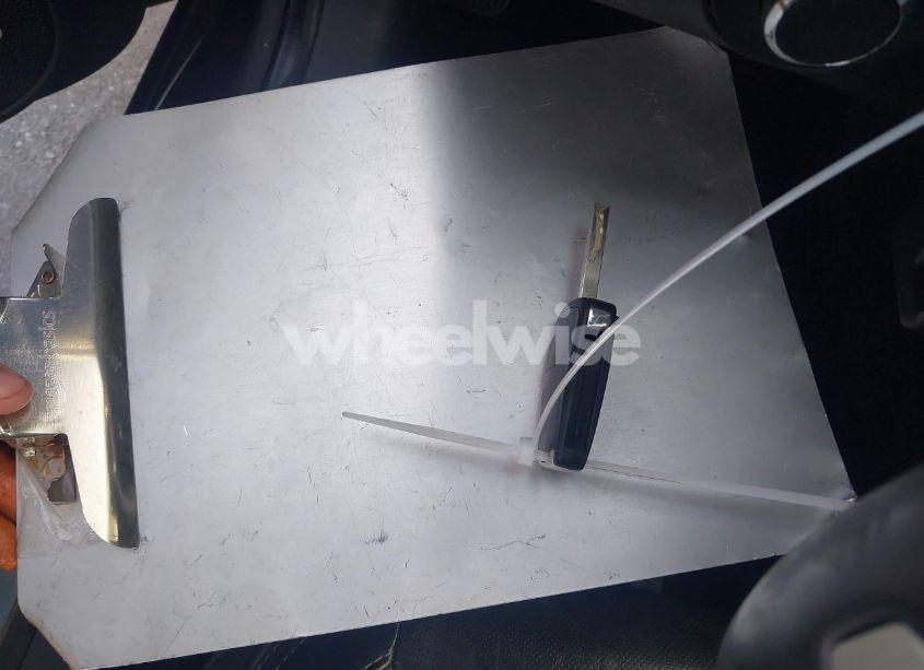 Photo 11 of 2011 Chevrolet Camaro 2LT (VIN 2G1FC1ED3B9190817)