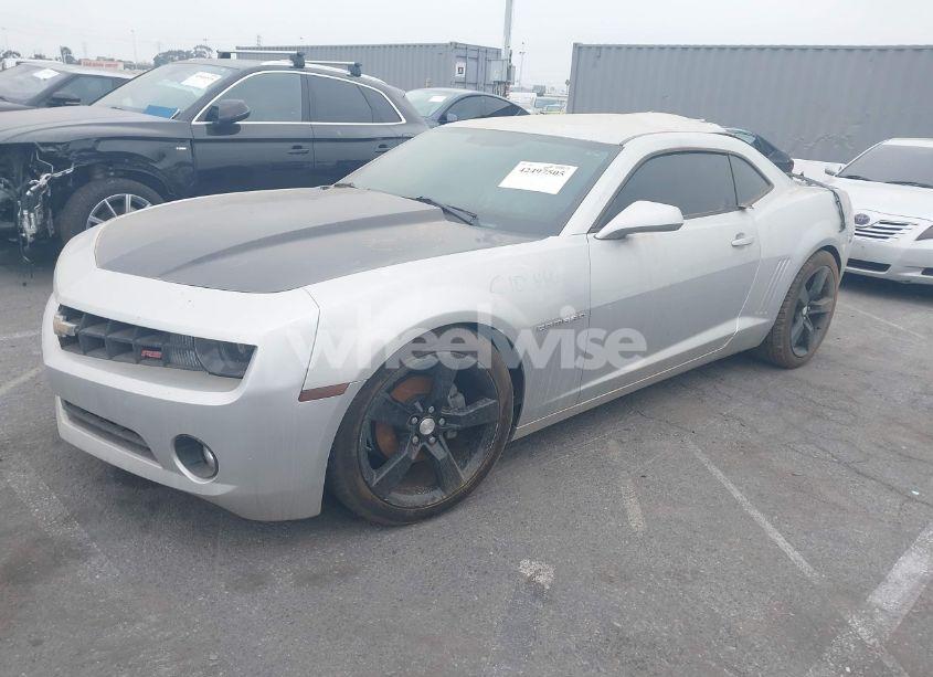 Photo 2 of 2011 Chevrolet Camaro 2LT (VIN 2G1FC1ED4B9102650)