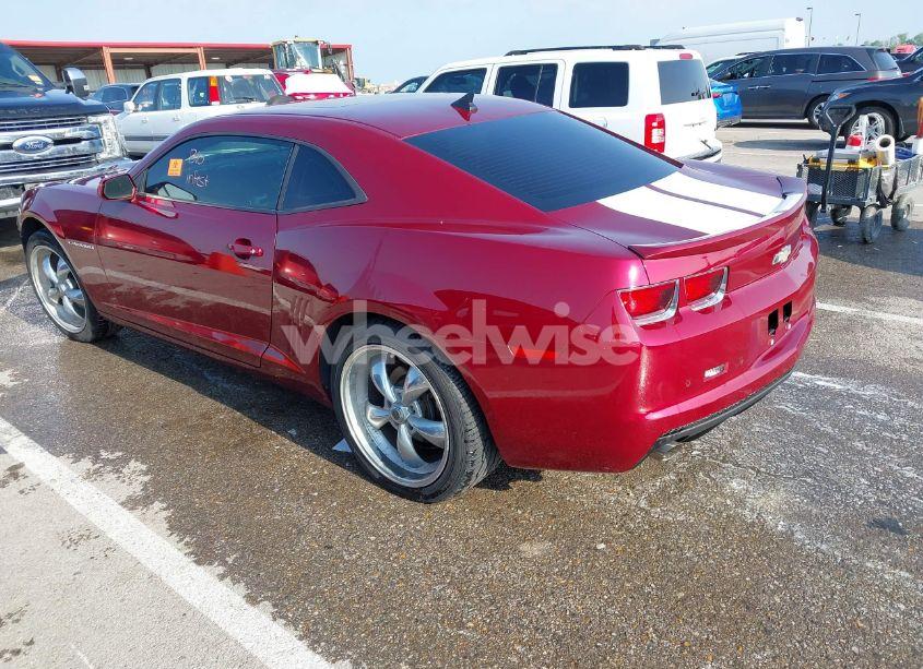 Photo 3 of 2011 Chevrolet Camaro 2LT (VIN 2G1FC1ED5B9100499)
