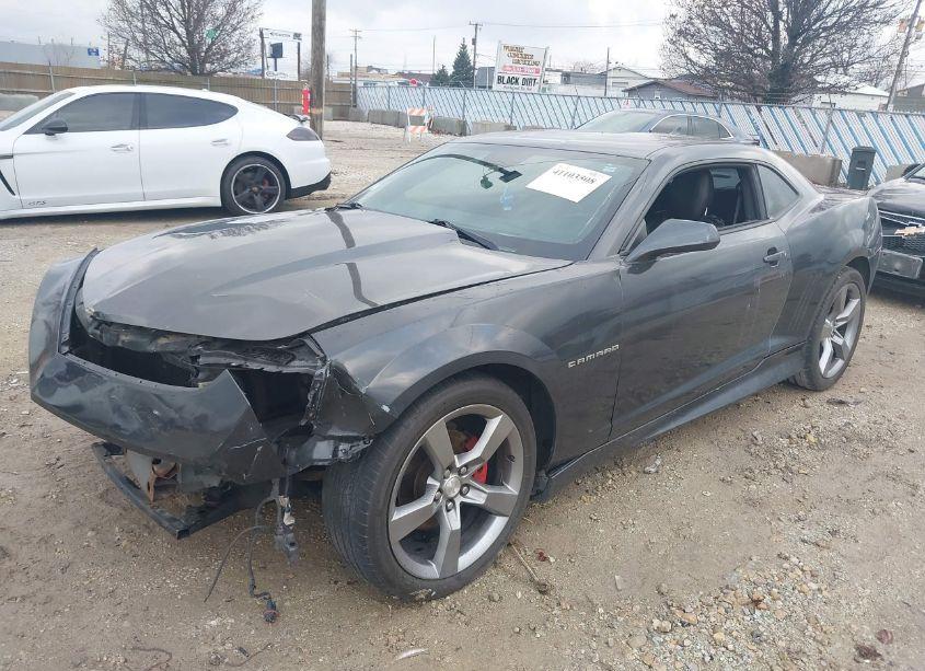 Photo 2 of 2011 Chevrolet Camaro 2LT (VIN 2G1FC1ED5B9105024)