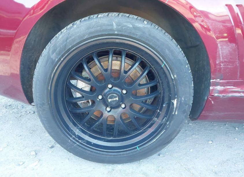 Photo 12 of 2011 Chevrolet Camaro 2LT (VIN 2G1FC1ED5B9109252)