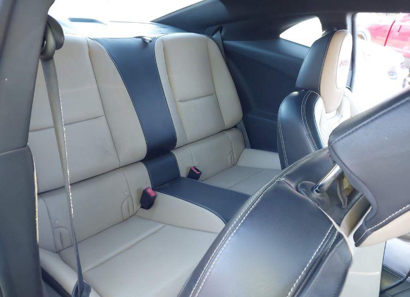 Photo 8 of 2011 Chevrolet Camaro 2LT (VIN 2G1FC1ED5B9109252)