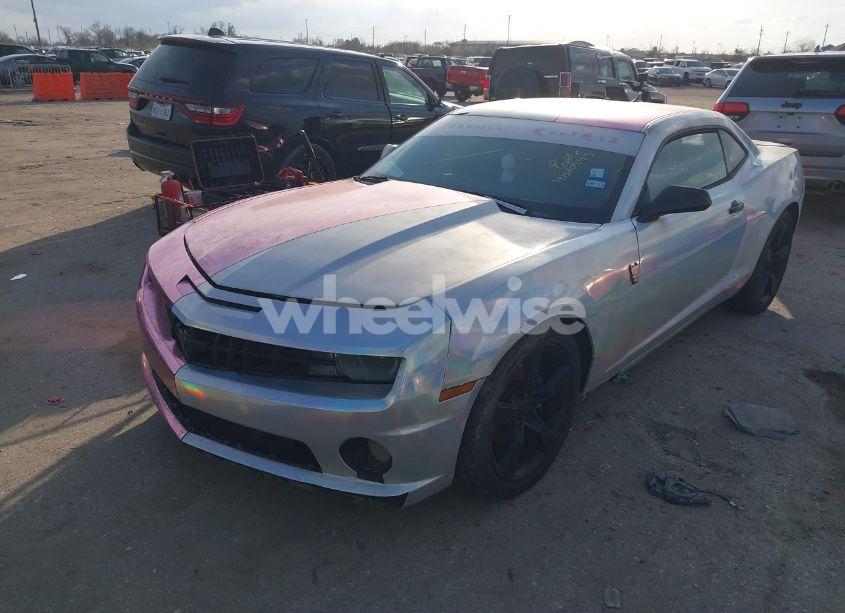 Photo 2 of 2011 Chevrolet Camaro 2LT (VIN 2G1FC1ED5B9118436)