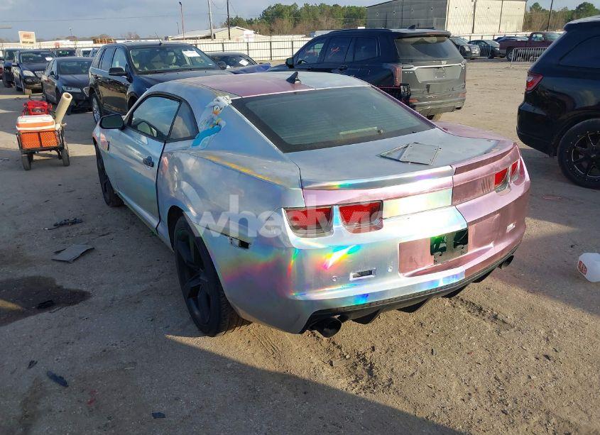 Photo 3 of 2011 Chevrolet Camaro 2LT (VIN 2G1FC1ED5B9118436)