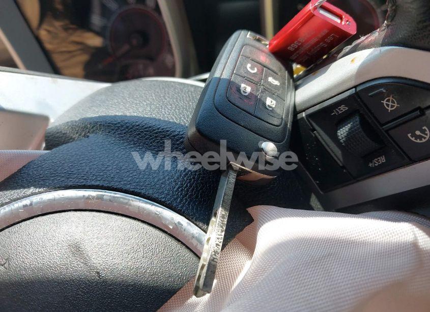 Photo 11 of 2011 Chevrolet Camaro 2LT (VIN 2G1FC1ED5B9122079)