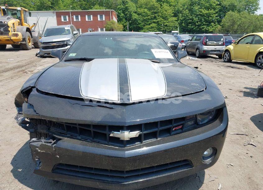 Photo 13 of 2011 Chevrolet Camaro 2LT (VIN 2G1FC1ED5B9122079)