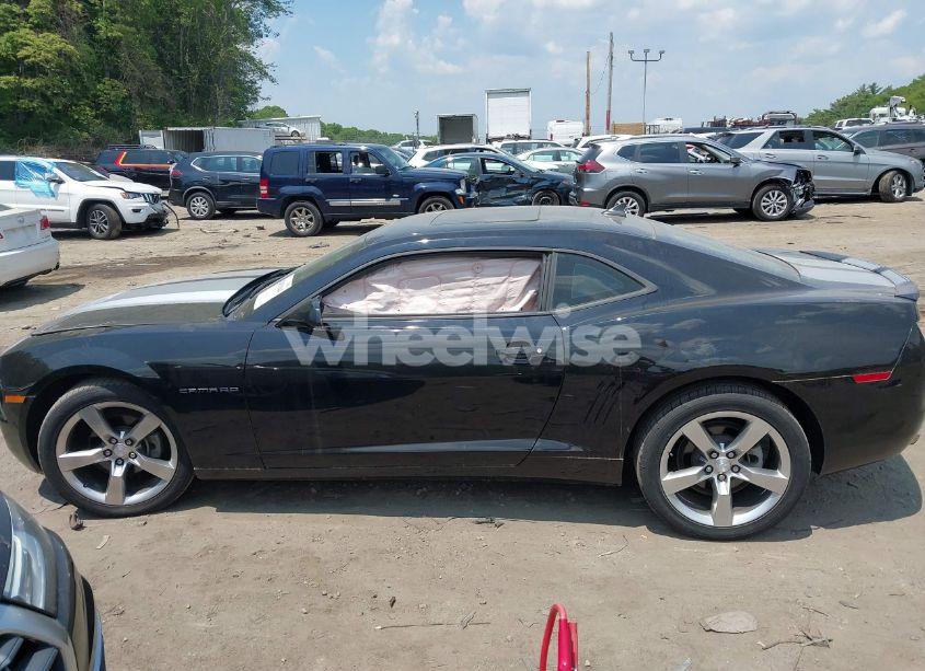 Photo 15 of 2011 Chevrolet Camaro 2LT (VIN 2G1FC1ED5B9122079)