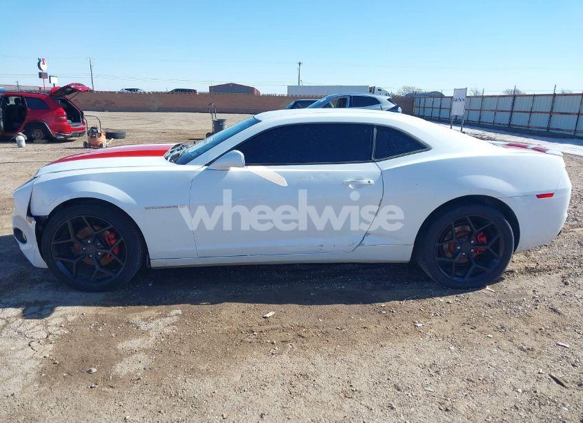 Photo 14 of 2011 Chevrolet Camaro 2LT (VIN 2G1FC1ED5B9164946)