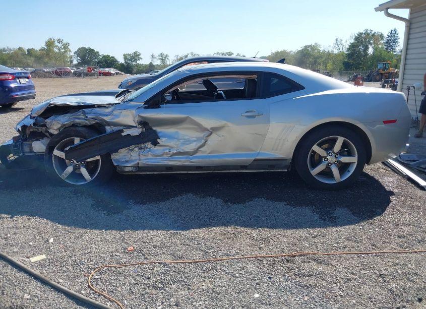 Photo 14 of 2011 Chevrolet Camaro 2LT (VIN 2G1FC1ED7B9121242)