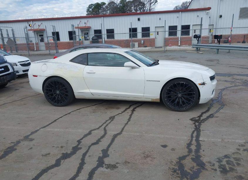 Photo 13 of 2011 Chevrolet Camaro 2LT (VIN 2G1FC1ED7B9159764)