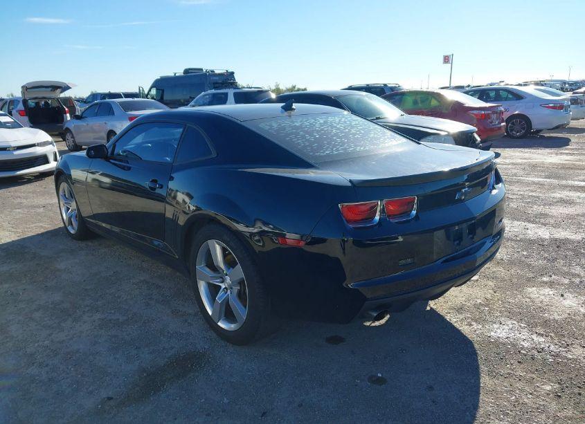 Photo 3 of 2011 Chevrolet Camaro 2LT (VIN 2G1FC1ED8B9179392)