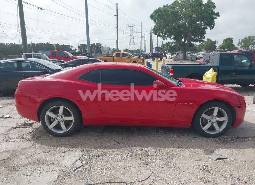 Photo 13 of 2011 Chevrolet Camaro 2LT (VIN 2G1FC1ED9B9112381)