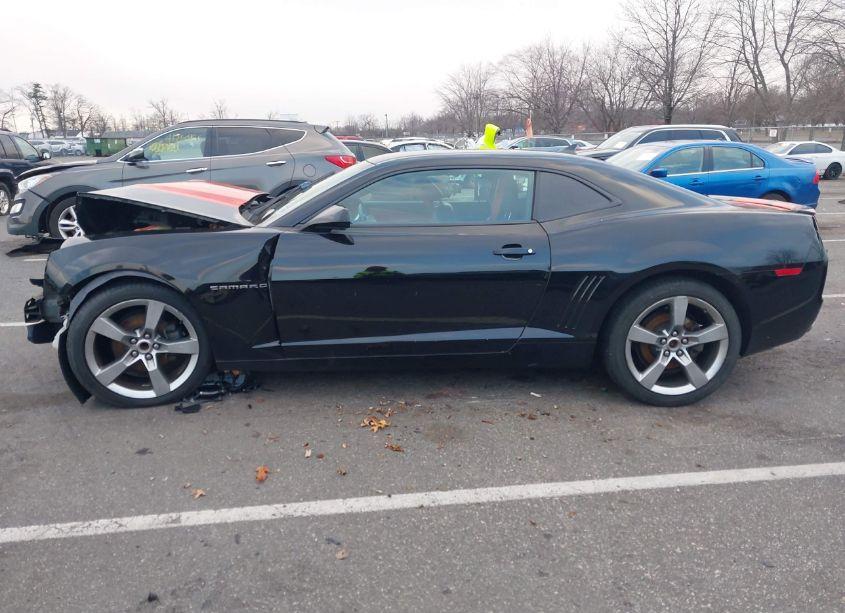 Photo 14 of 2011 Chevrolet Camaro 2LT (VIN 2G1FC1ED9B9168207)