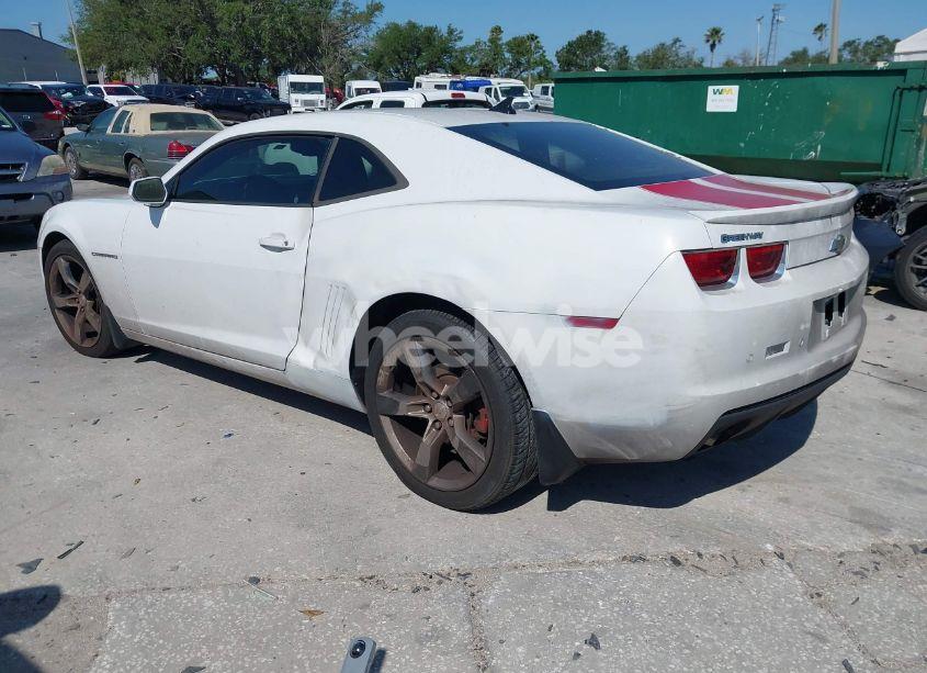 Photo 3 of 2010 Chevrolet Camaro 2LT (VIN 2G1FC1EV1A9225409)