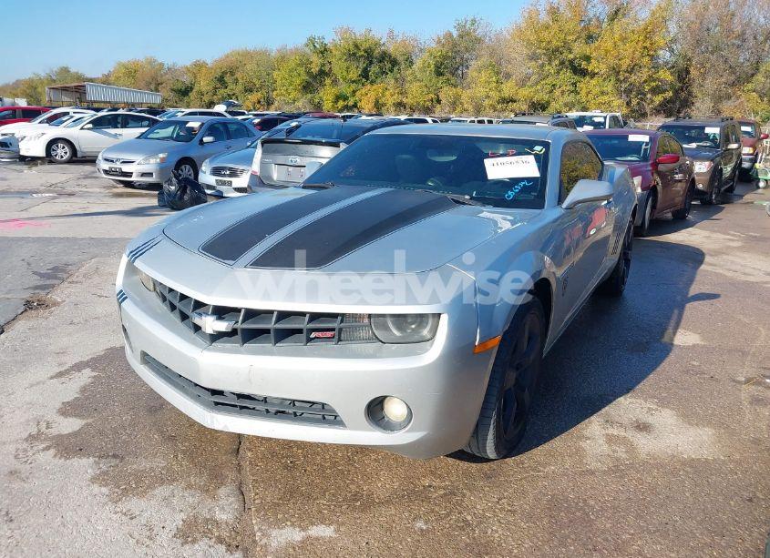 Photo 2 of 2010 Chevrolet Camaro 2LT (VIN 2G1FC1EV2A9105697)