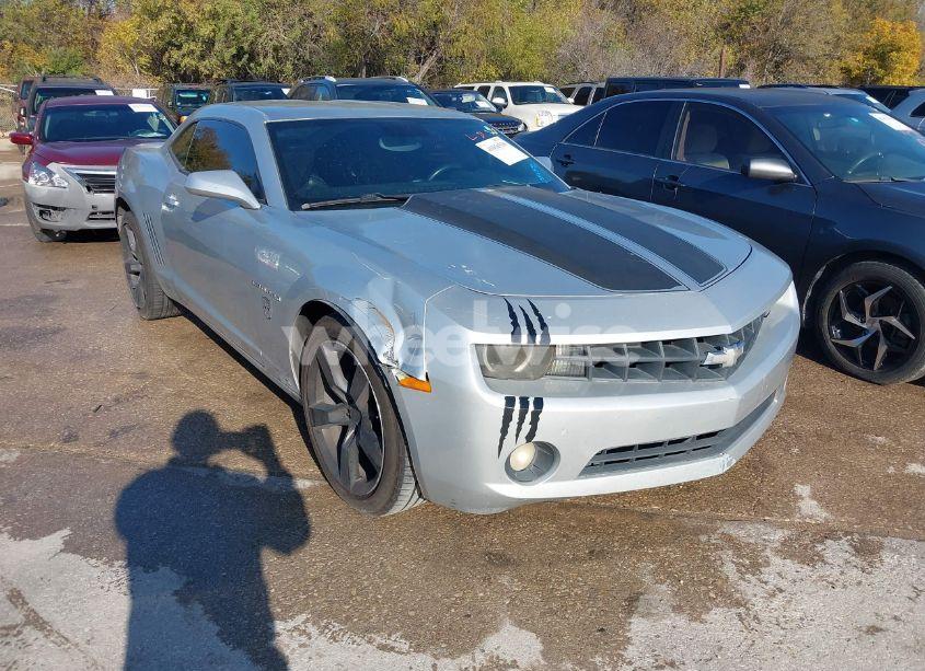 Photo 6 of 2010 Chevrolet Camaro 2LT (VIN 2G1FC1EV2A9105697)