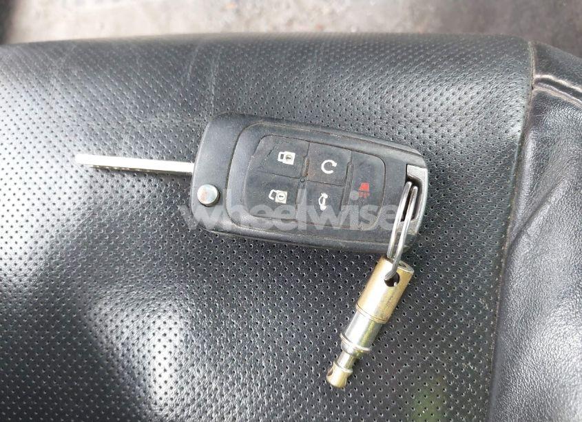 Photo 11 of 2010 Chevrolet Camaro 2LT (VIN 2G1FC1EV2A9119096)