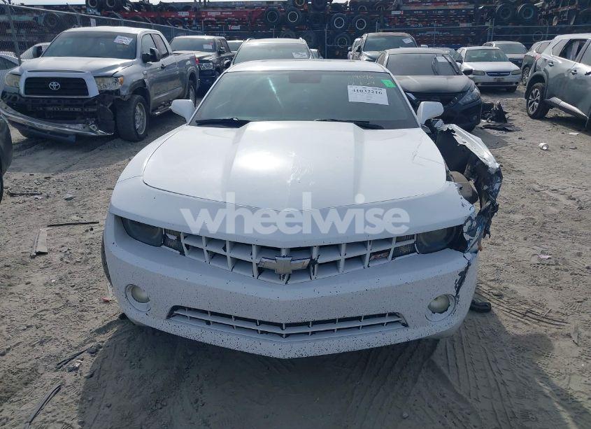 Photo 12 of 2010 Chevrolet Camaro 2LT (VIN 2G1FC1EV2A9119096)