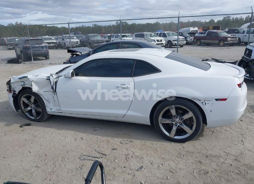 Photo 14 of 2010 Chevrolet Camaro 2LT (VIN 2G1FC1EV2A9119096)