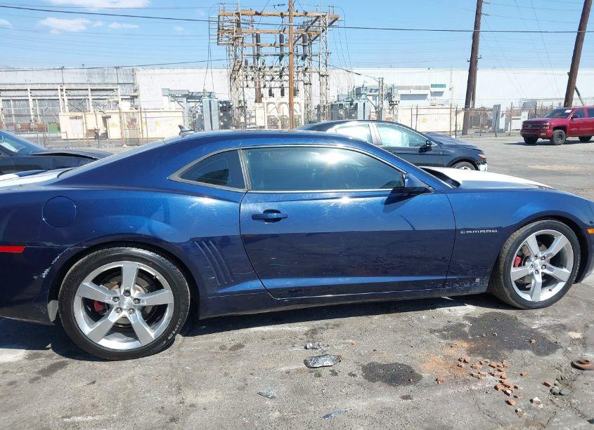 Photo 13 of 2010 Chevrolet Camaro 2LT (VIN 2G1FC1EV2A9120412)