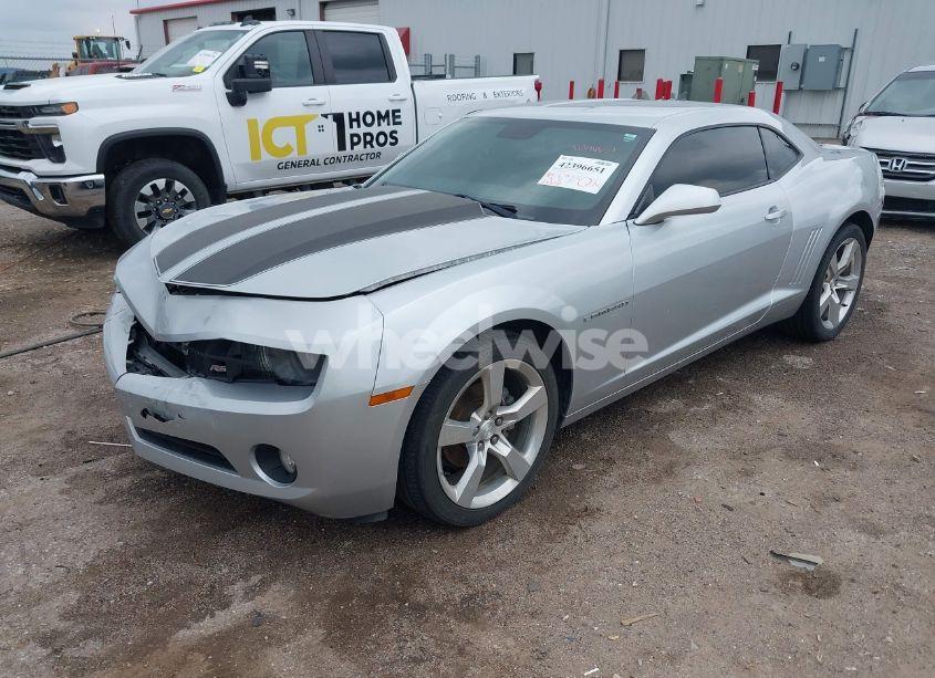 Photo 2 of 2010 Chevrolet Camaro 2LT (VIN 2G1FC1EV2A9160294)