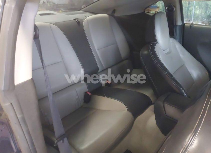 Photo 8 of 2010 Chevrolet Camaro 2LT (VIN 2G1FC1EV2A9192534)