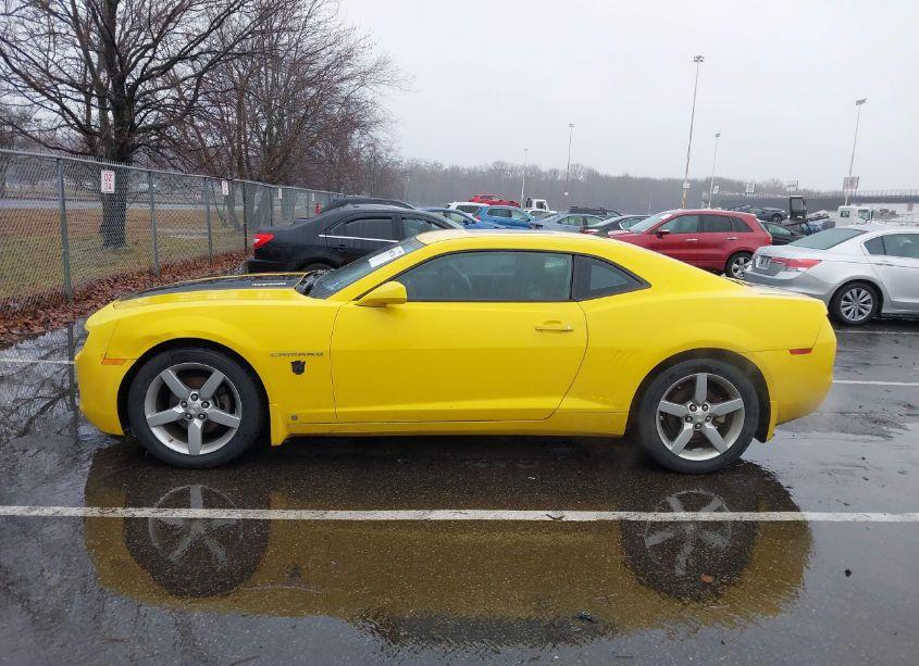Photo 15 of 2010 Chevrolet Camaro 2LT (VIN 2G1FC1EV3A9102629)