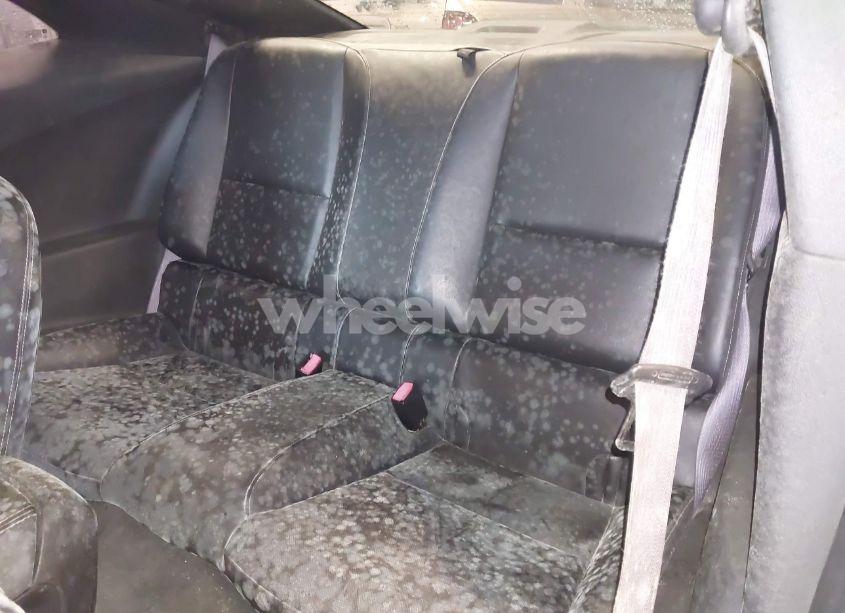 Photo 8 of 2010 Chevrolet Camaro 2LT (VIN 2G1FC1EV3A9105580)