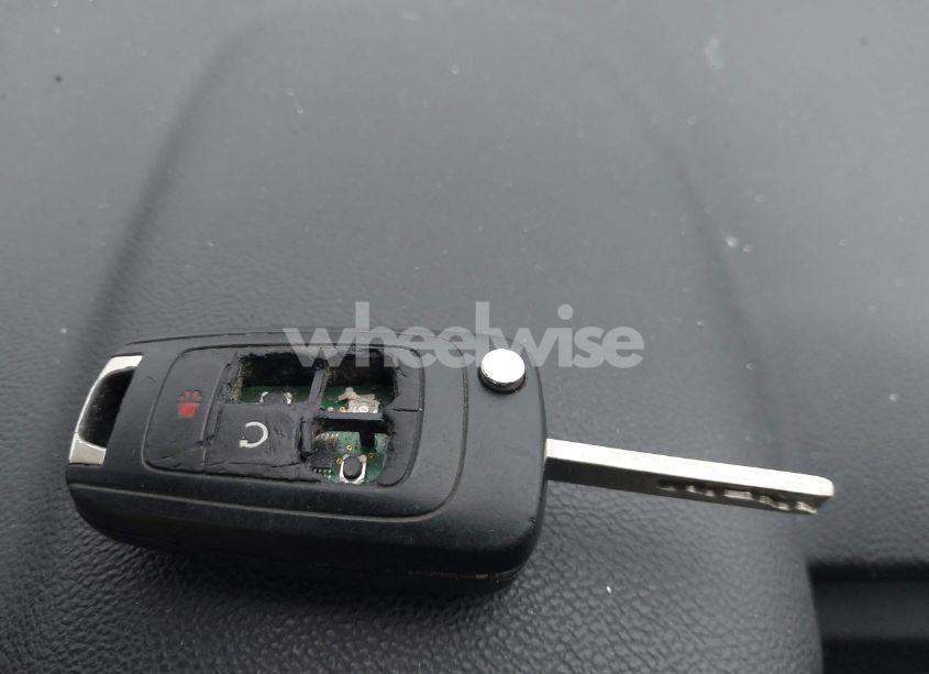 Photo 11 of 2010 Chevrolet Camaro 2LT (VIN 2G1FC1EV4A9100470)