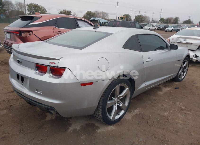 Photo 4 of 2010 Chevrolet Camaro 2LT (VIN 2G1FC1EV4A9100470)