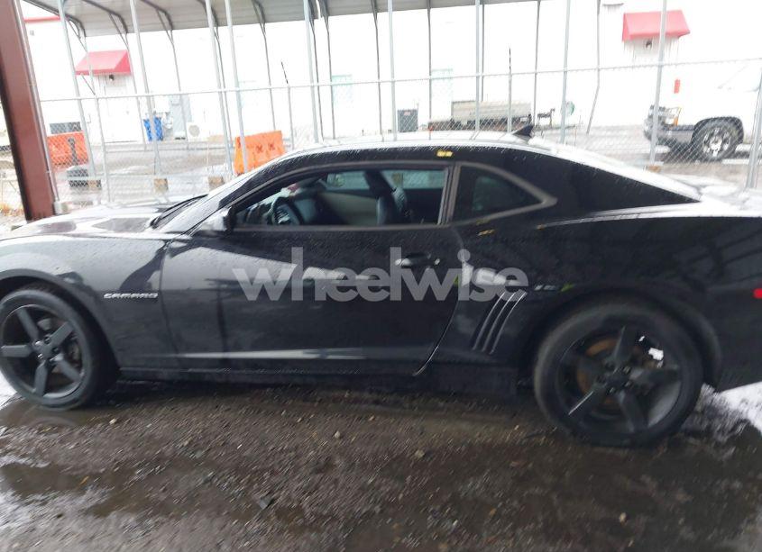 Photo 14 of 2010 Chevrolet Camaro 2LT (VIN 2G1FC1EV4A9113946)