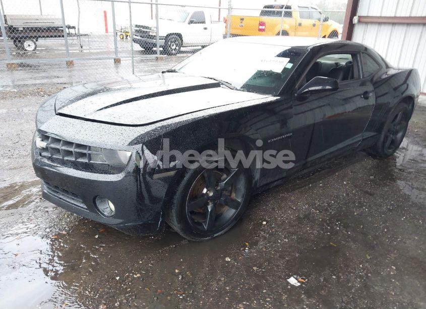 Photo 2 of 2010 Chevrolet Camaro 2LT (VIN 2G1FC1EV4A9113946)