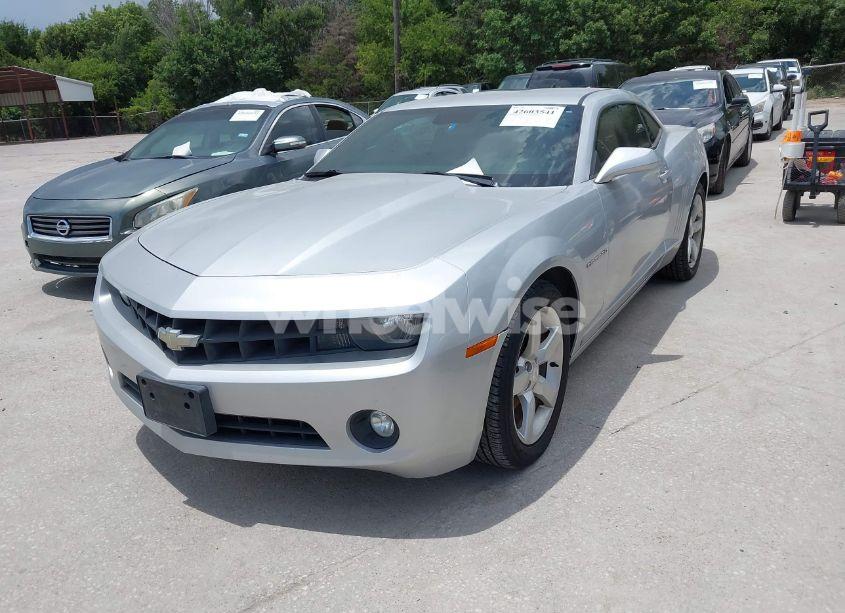 Photo 2 of 2010 Chevrolet Camaro 2LT (VIN 2G1FC1EVXA9126748)