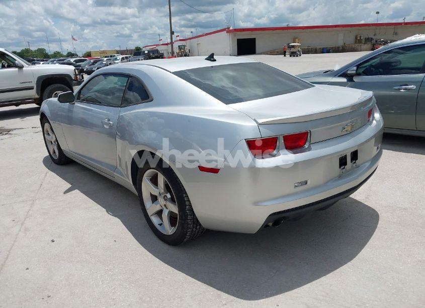 Photo 3 of 2010 Chevrolet Camaro 2LT (VIN 2G1FC1EVXA9126748)