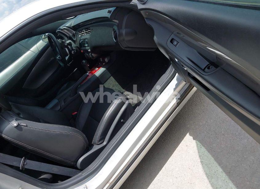 Photo 5 of 2010 Chevrolet Camaro 2LT (VIN 2G1FC1EVXA9126748)