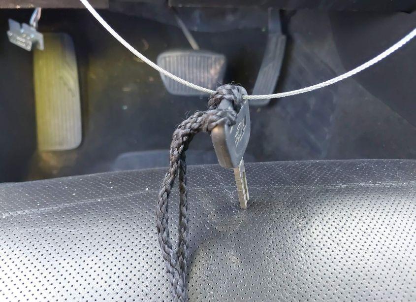 Photo 11 of 2010 Chevrolet Camaro 2LT (VIN 2G1FC1EVXA9184469)