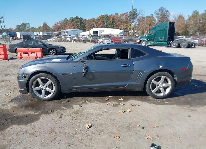 Photo 14 of 2010 Chevrolet Camaro 2LT (VIN 2G1FC1EVXA9184469)