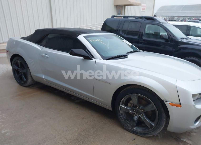 Photo 13 of 2012 Chevrolet Camaro 2LT (VIN 2G1FC3D30C9113912)